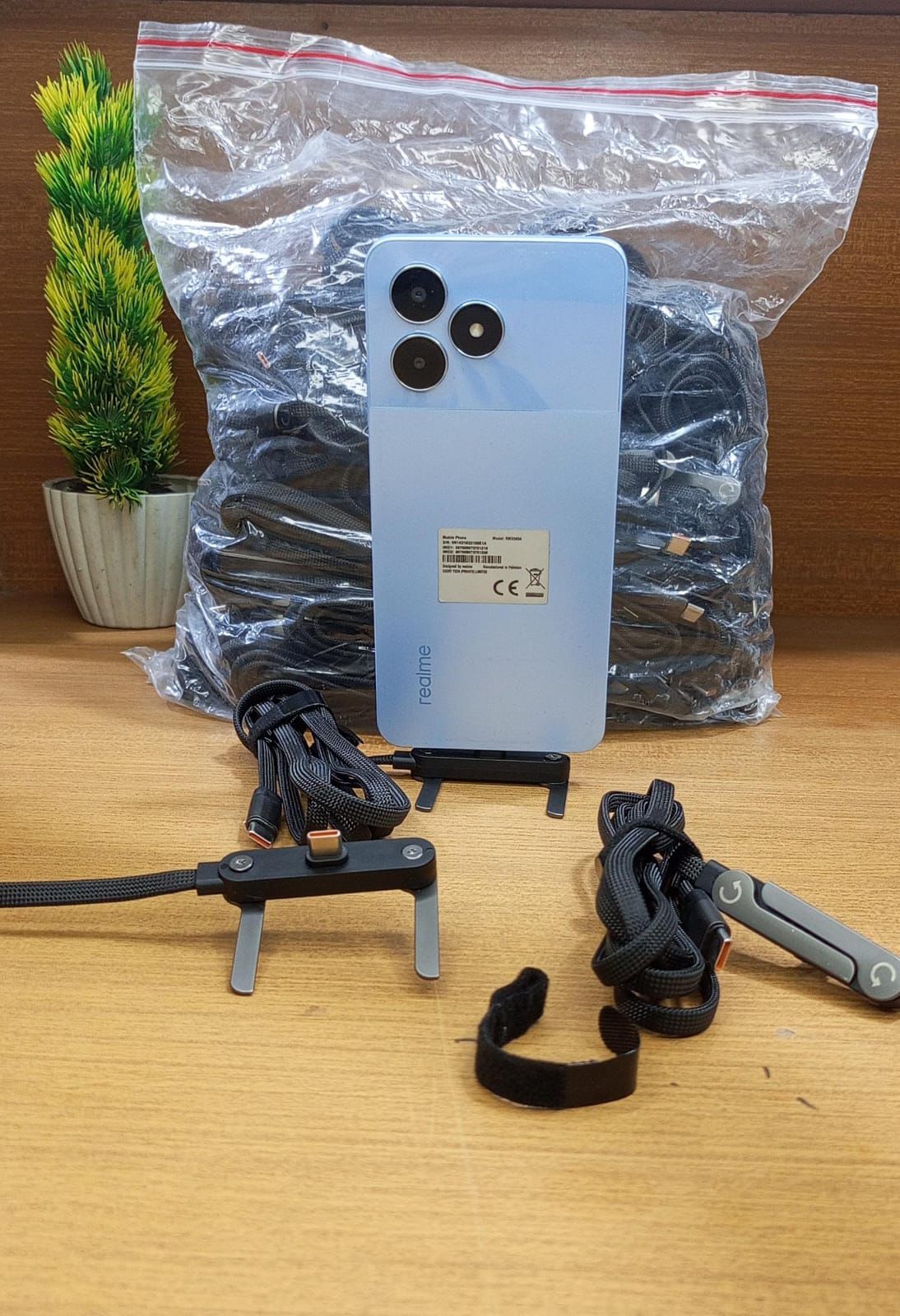 Charging Cable With Foldable Bracket